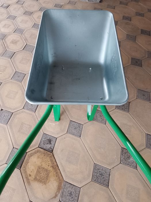 Продам тачки садовые