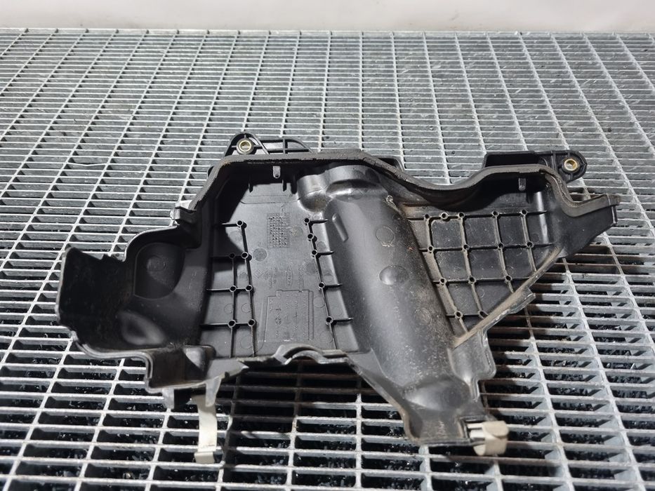 Capac motor Dacia Duster 1.5 Dci - 110CP Euro5 (1511)