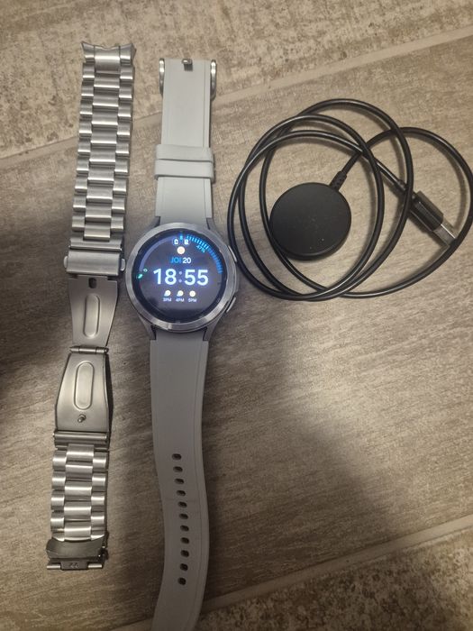 Galaxy Smart Watch  4 + Bratara