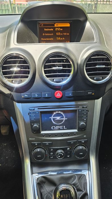 Vând Opel Antara
