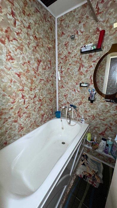 Киргили Гулшан магазини 3-qavatda 3-xona yevro remont ID: 1390