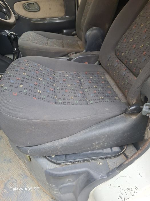 Сиденье продам сиденья