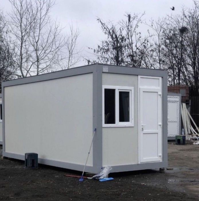 Vând container modular 7x2,4m