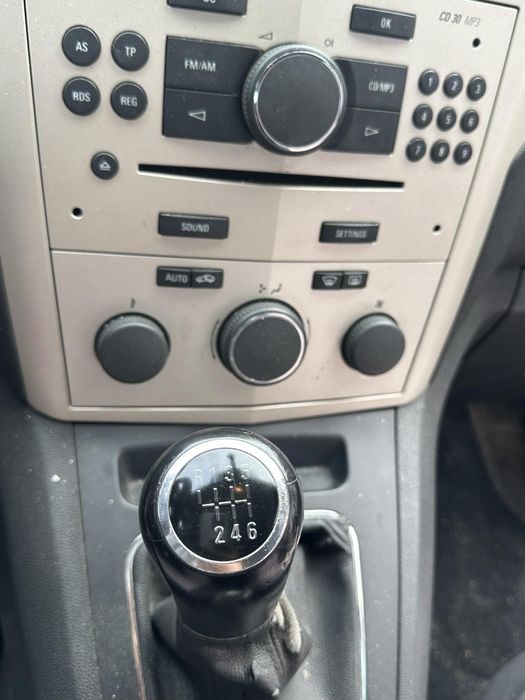 Vând Opel Zafira 1.9 diesel 150 cp 7 locuri an 2008 acte la zi