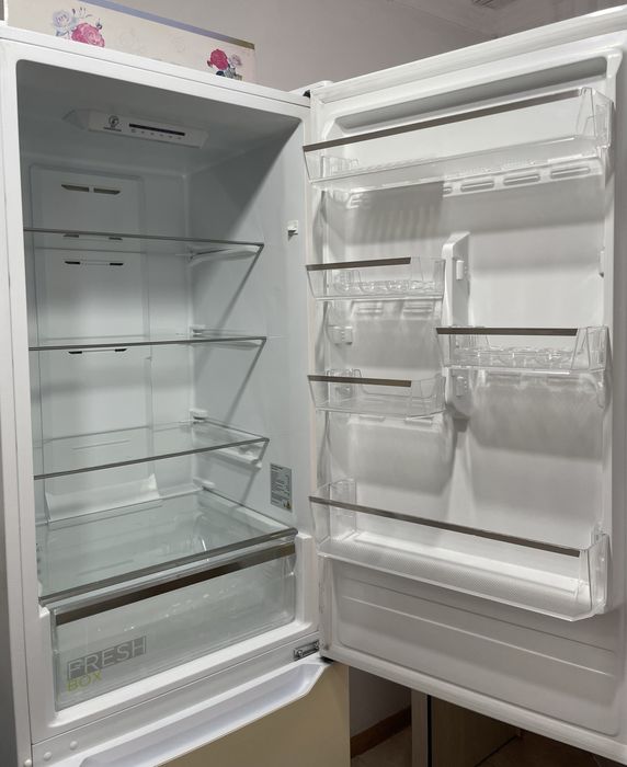 Продам хорошую холодильник б/у