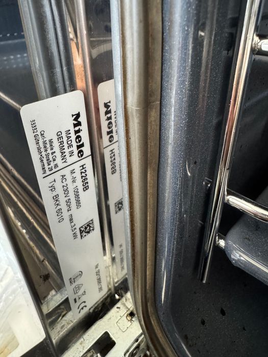 Фурна за вграждане Miele H2265B