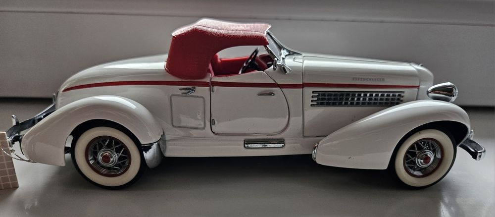 Franklin mint Auburn 851 scara 1/24