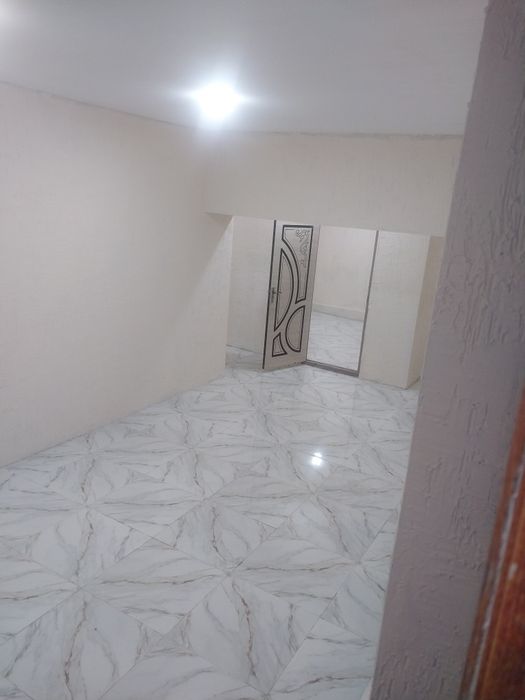 Alisher market padvali ijaraga beriladi