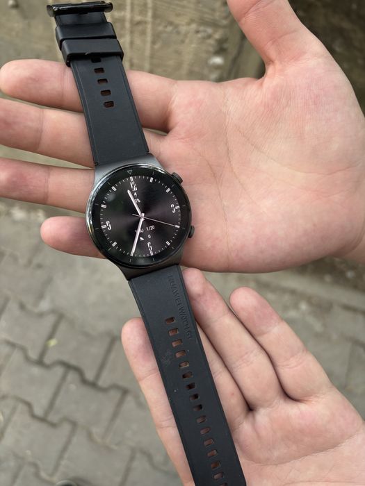Смарт часы Huawei GT Pro