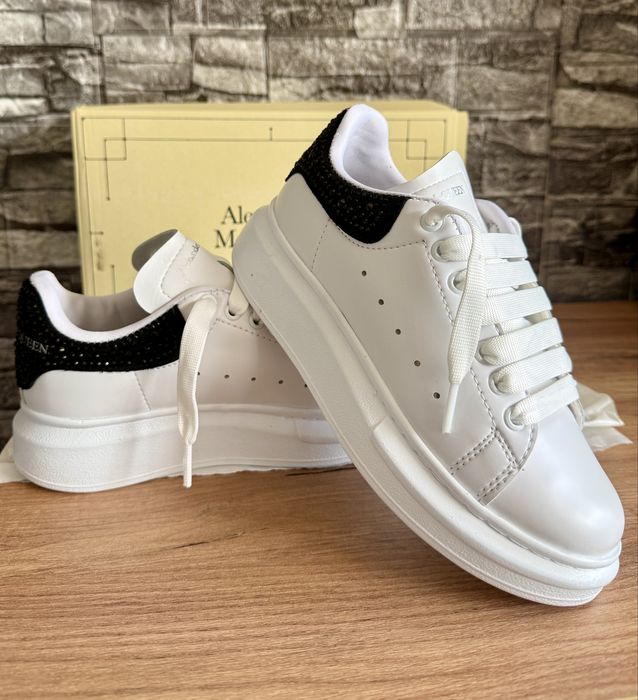 Alexander Mcqueen кецове
