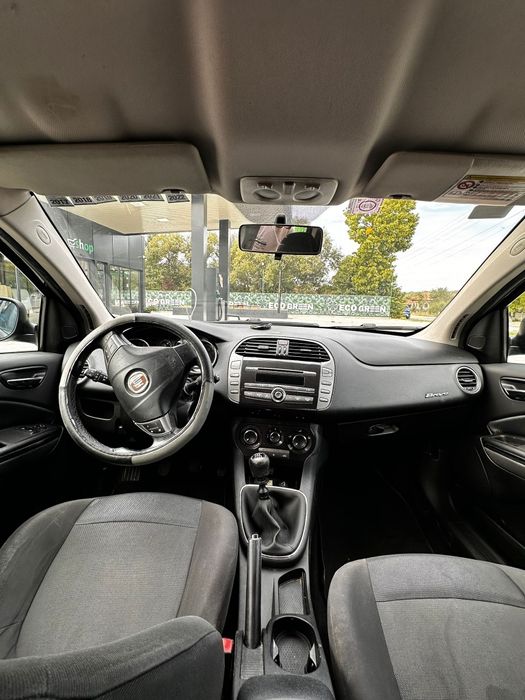 Vând Fiat bravo 1.4 benzina