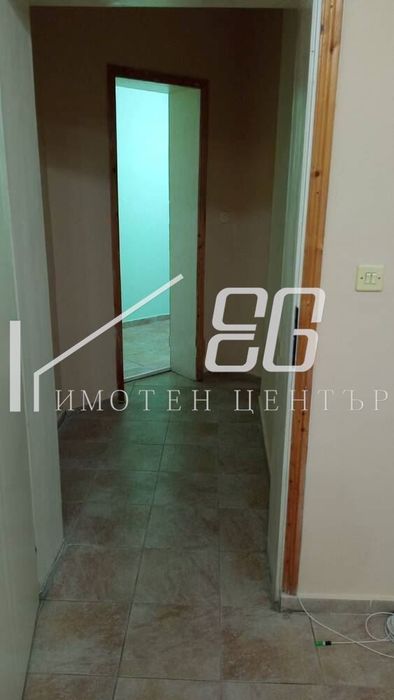 Дава се под наем Офис в Варна, Младост 1 - 30 кв.м за 255 € - Снимка #1