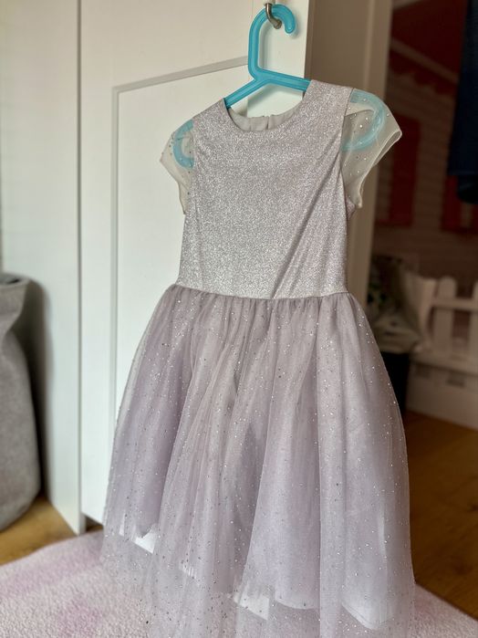 Официална блестяща рокля Petite Fleur размер 7 год