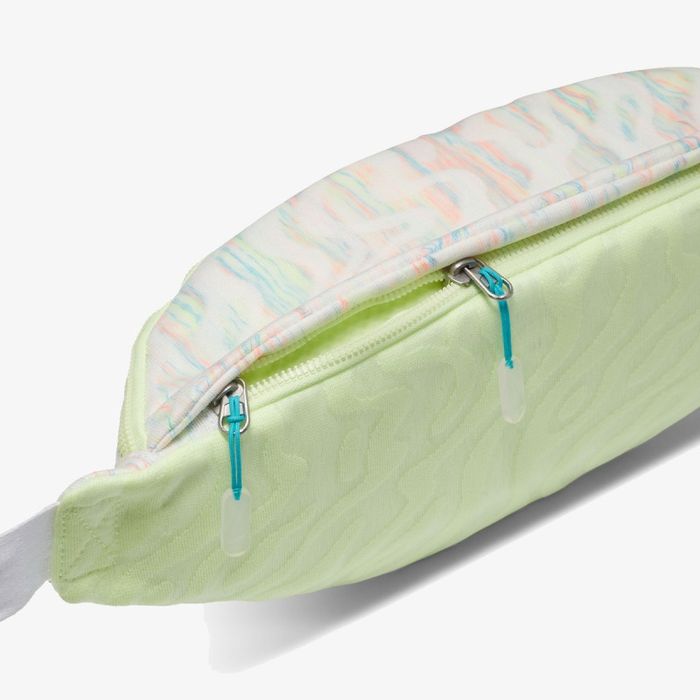 Nike Heritage Fanny Pack чанта