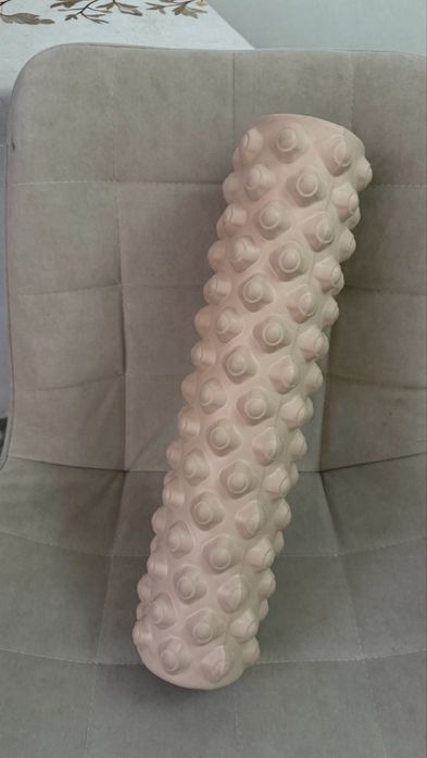 Продам массажный роллер