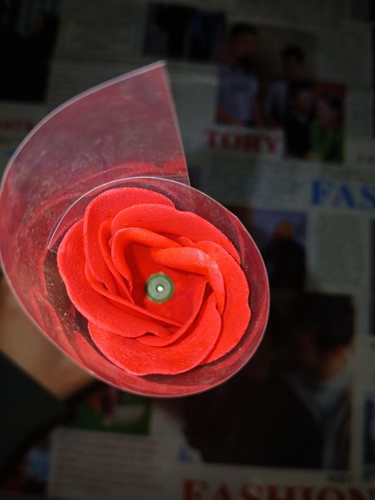 Продам! Новый.  Цветы мыло.