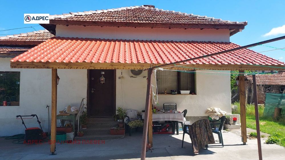 Къща в Плевен, област-с.Милковица площ 72 цена 90000