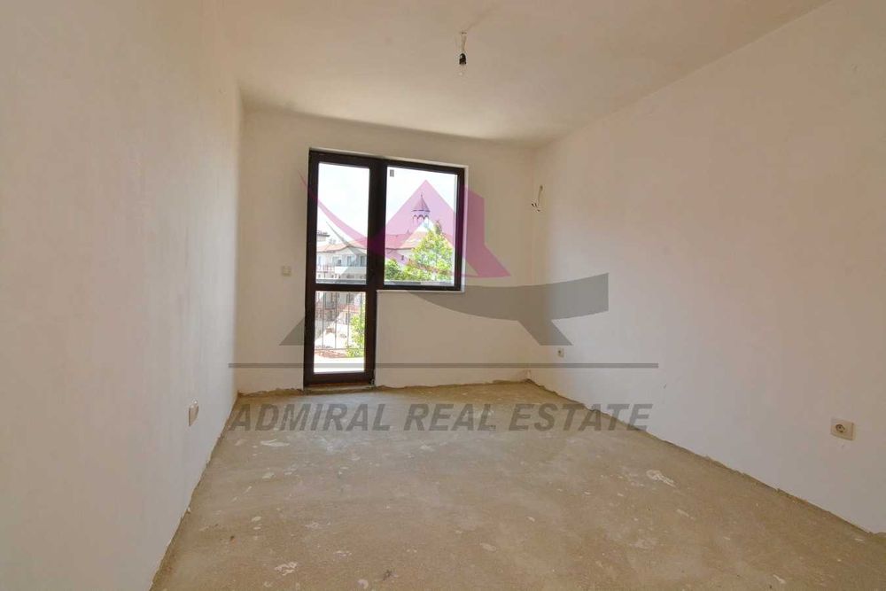 Продава се Тристаен апартамент в к.к. Св.Св. Константин и Елена - 106 кв.м за 2642 €/кв.м - Снимка #2