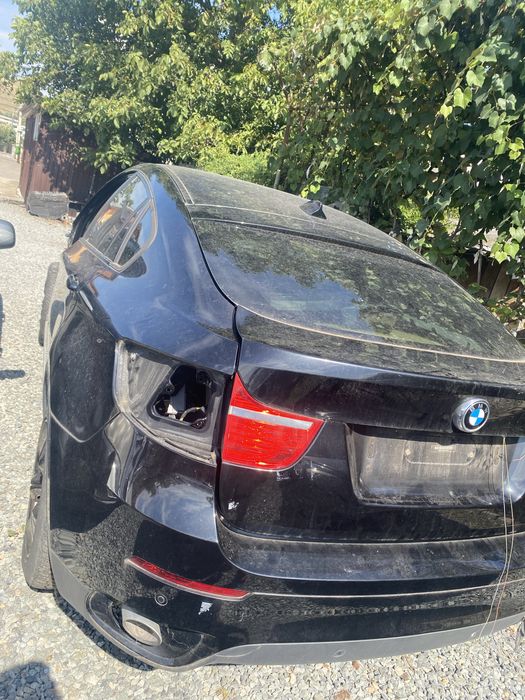 Dezmembrez bmw x6 40 D