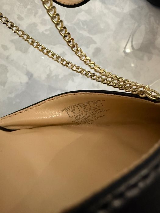 Оригинални обувки Guess, нови