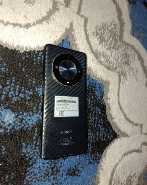 Honor X9b hotirasi :12/256 holati ideal aybi yuq