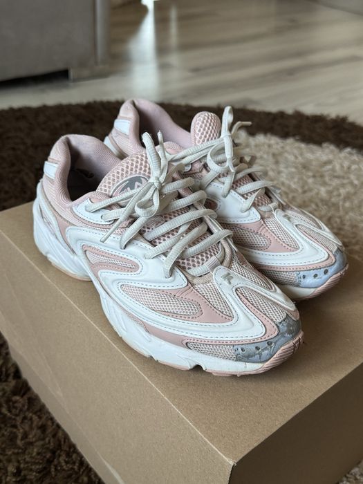 Fila pantofi sport cu insertii din piele