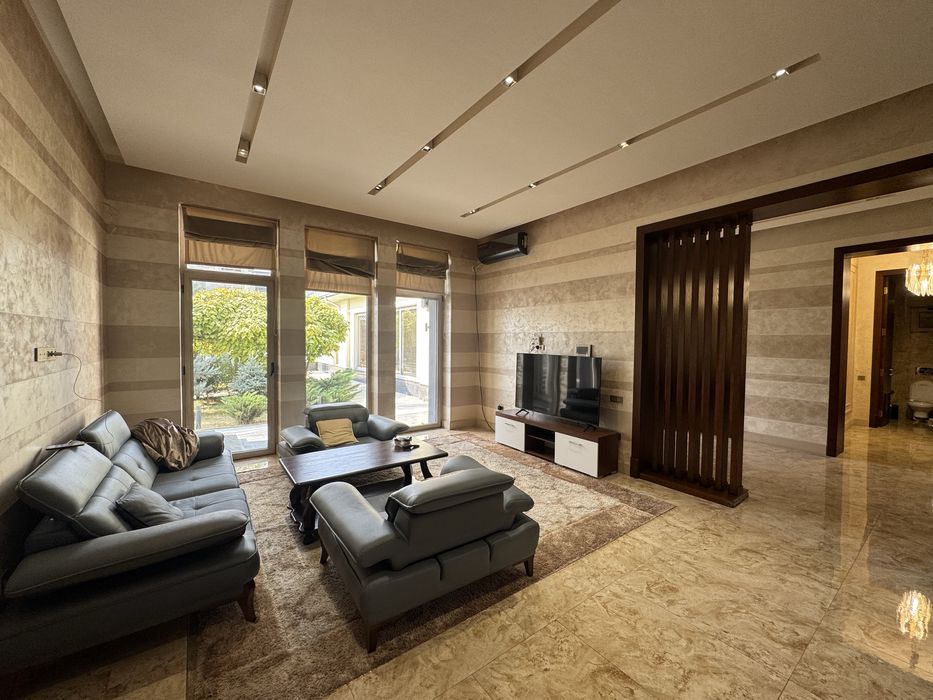 Продаётся Hl-Tech Дом. Срочно