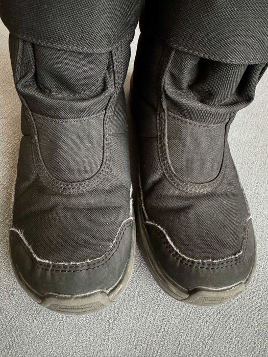 Зимни боти Decathlon - 35 номер, но са умалени за 34,  много запазени