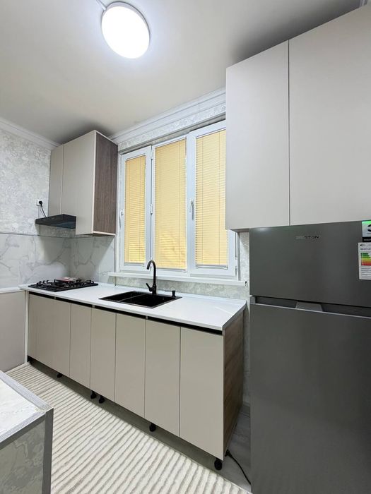 Чиланзар -19 кв 2-3/3/4.48м2 Срочно Продам квартиру Срочно