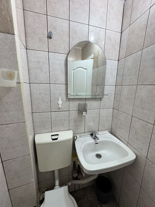 Proprietar inchiriez apartament o camera blascovici