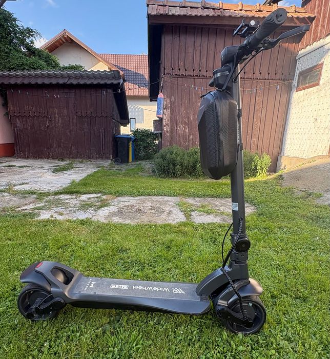Trotineta electrică Mercane Wide Wheel pro