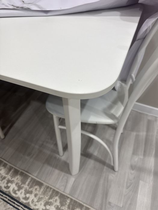 Продам стол со стульями