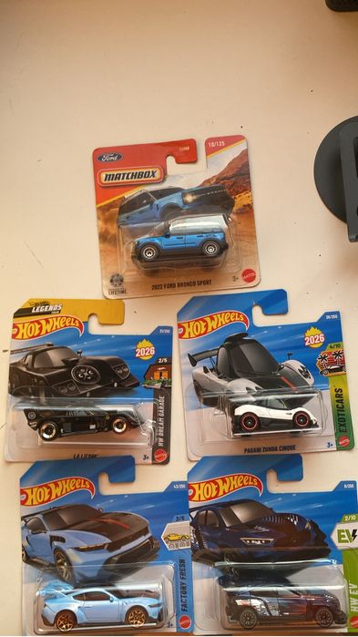 Hot Wheels запакованые