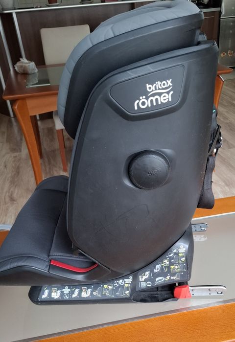 Детско столче за кола 9÷36кг. Britax Römer Advansafix IV R