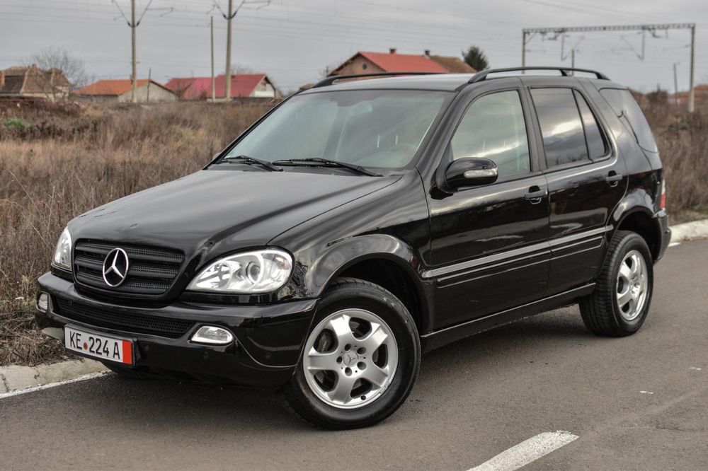 Mercedes Benz ML 270 CDI 2.7CDi 163Cp-2004-Navigatie-Clima-Carlig-