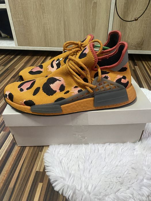 Adidasi Adidas Pharrell Williams NMD Hu Human Race Animal Print