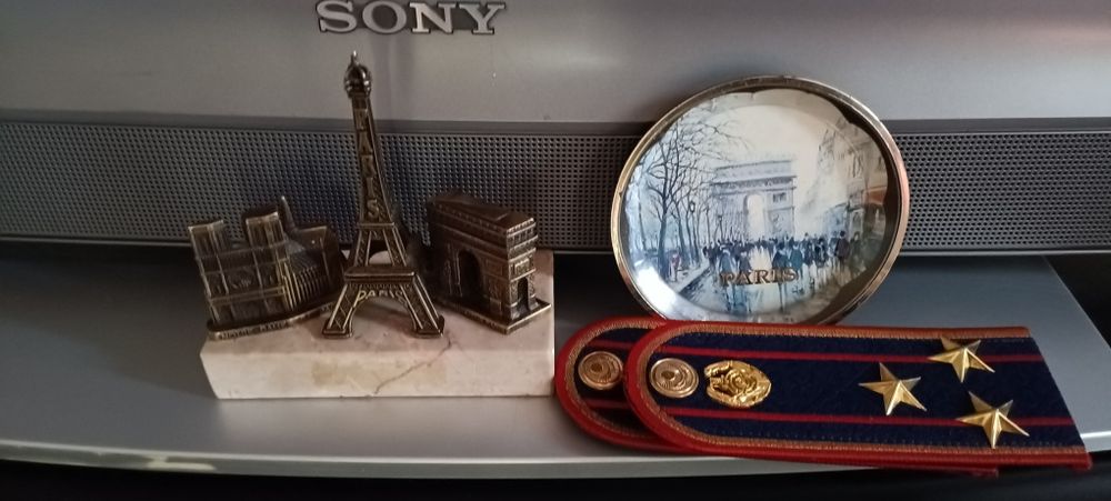 Сувенир из Франции