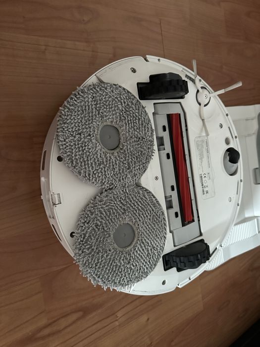 Roborock Q Revo с док-станцией | Робот-пылесос