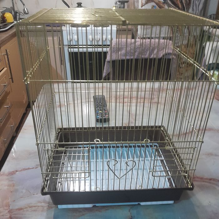 Продам клетку, качественная