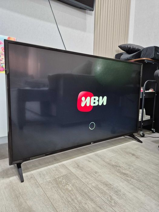 125sm 4K Smart TV Wi-Fi LG