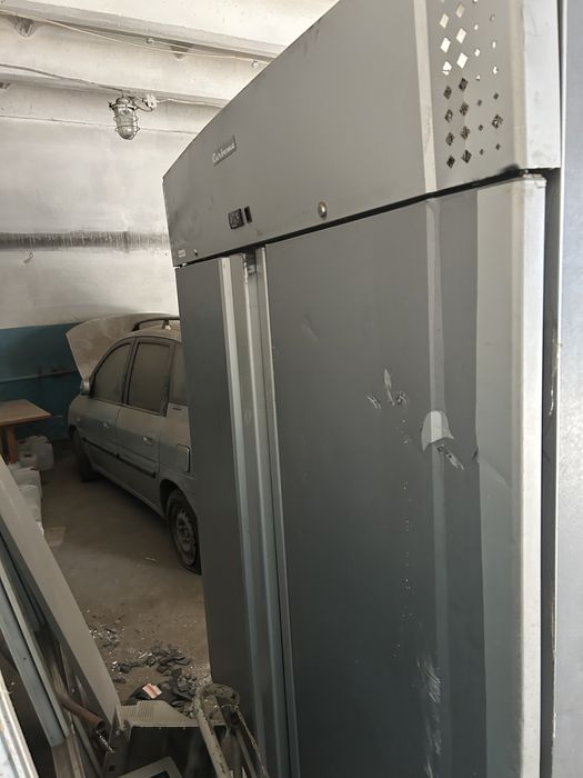 Продам Холодильник