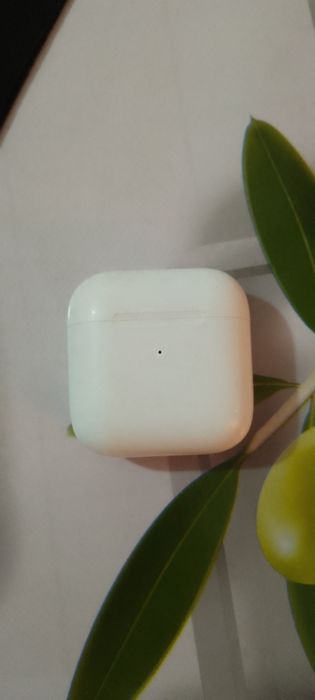 Срочно продается без про водные наушники