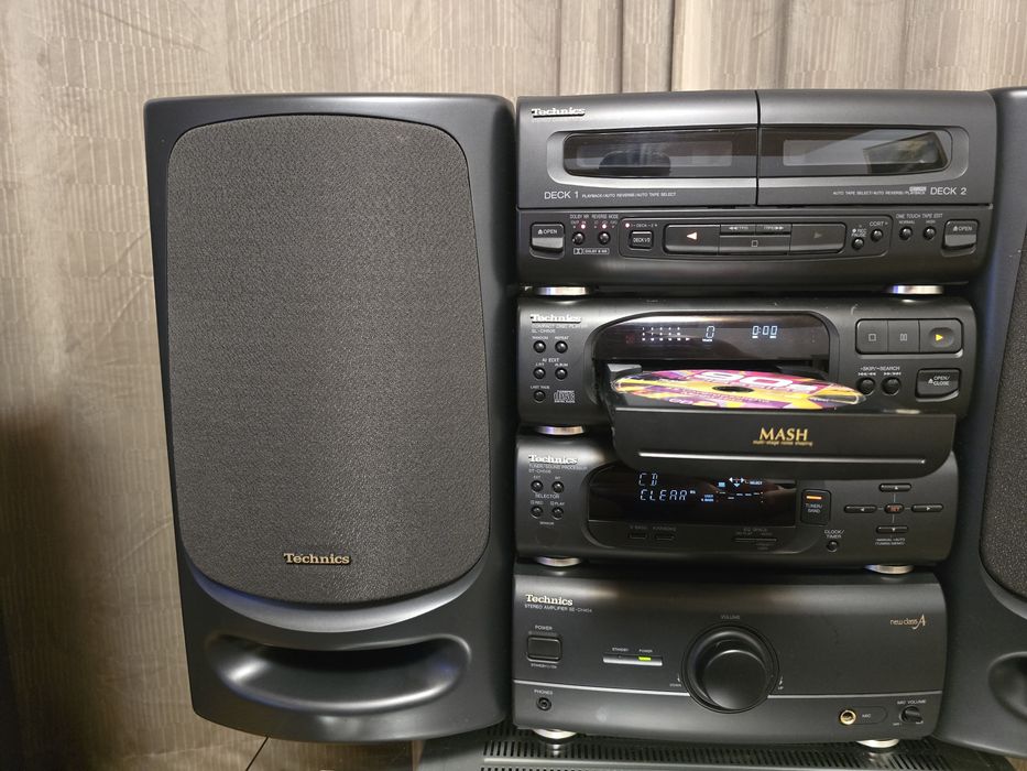 Linie Technics SC-CH404 Vintage Hi-Fi System - Sunet Puternic, CD, Deck Dublu, Tuner