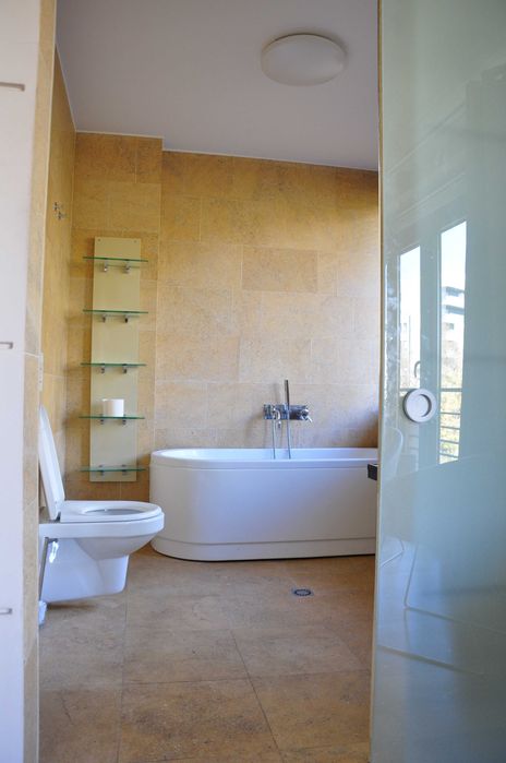 Proprietar, vând apartament str. Plopilor  82m2 + 25m2