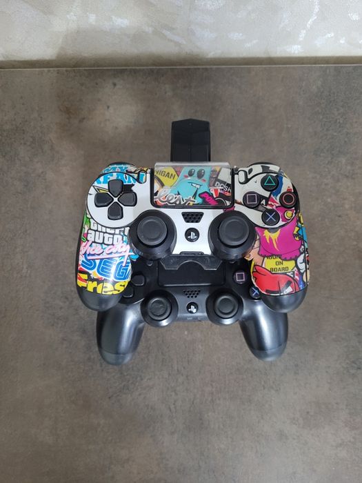 PS 4 игровая консоль