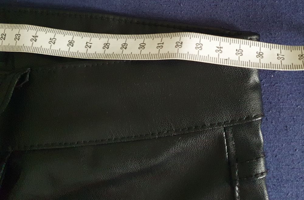 Pantaloni piele Madmext