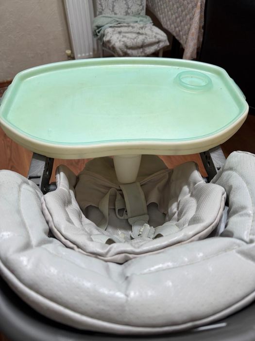 Продам стульчик для кормления