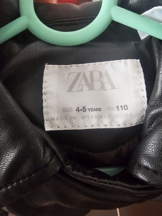 De vânzare geaca