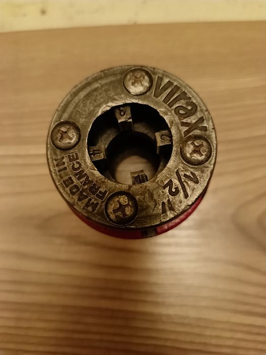 Filiera 1/2" pentru tevi