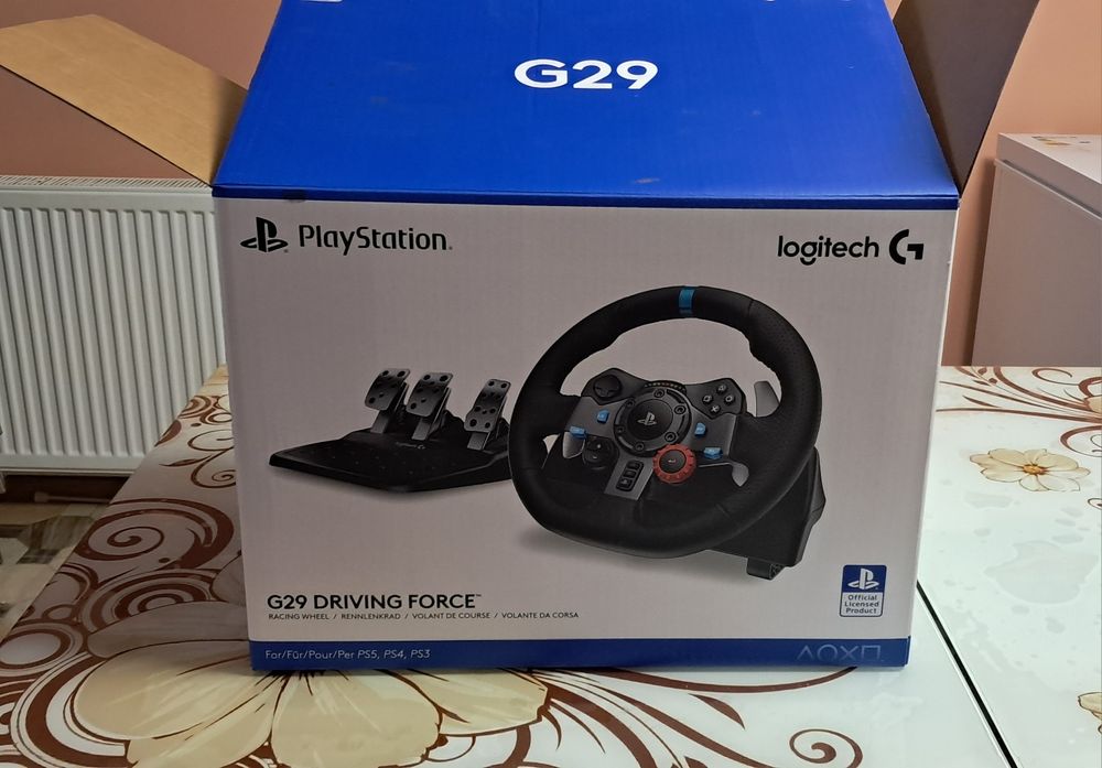 Vând volan G29 ps3,ps4,ps5 și PC